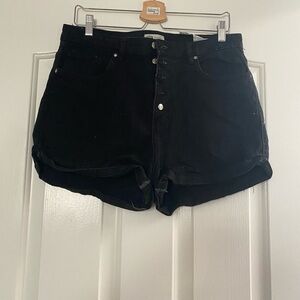 High waisted black shorts - Zara
